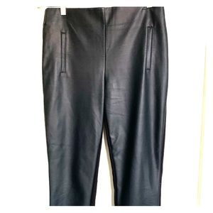 Chico’s Faux leather-front ankle pants size .5